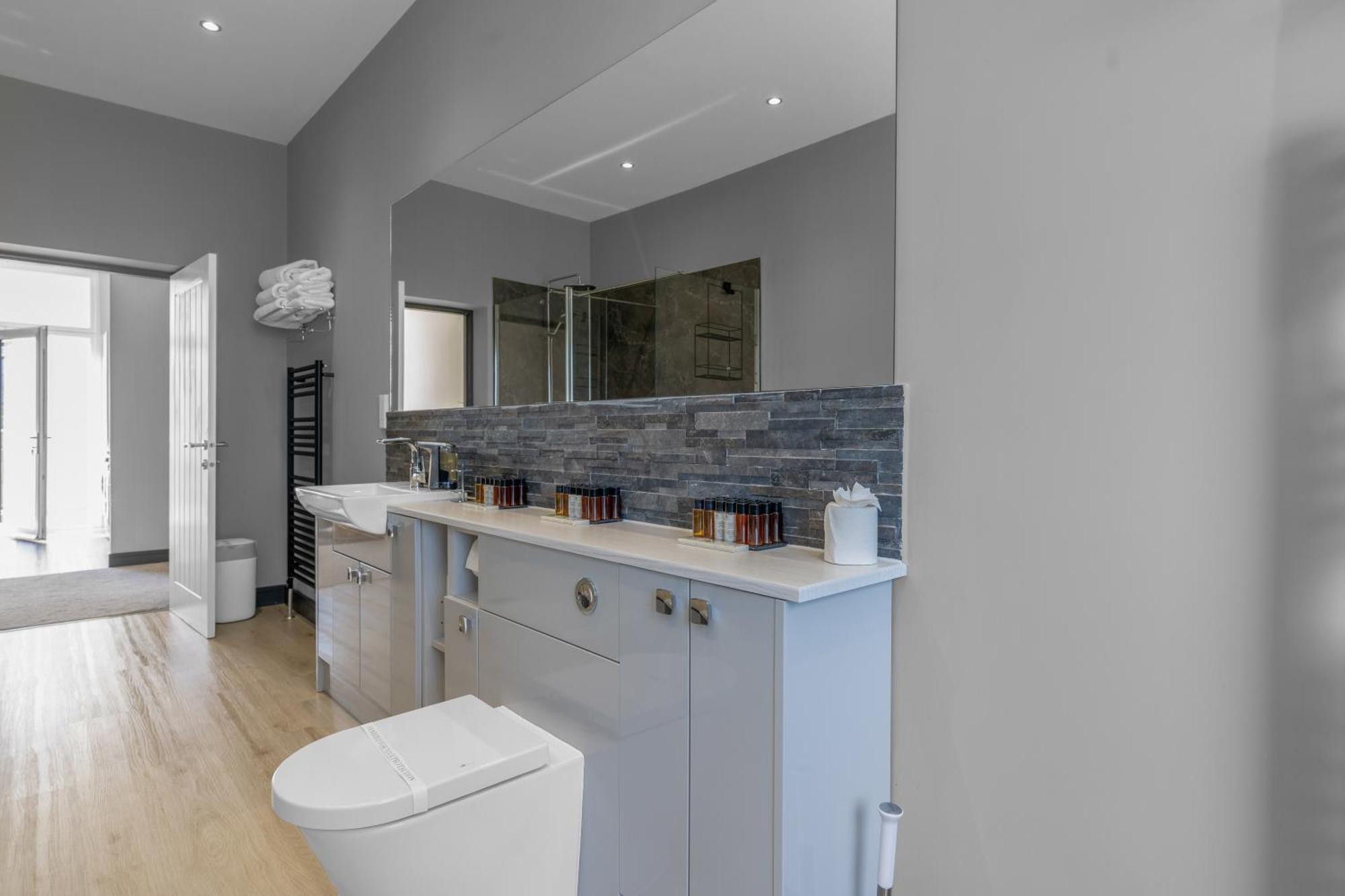 Luxe 5 Bedroom Guardbridge House - เซนต์แอนดรูว์ ภายนอก รูปภาพ